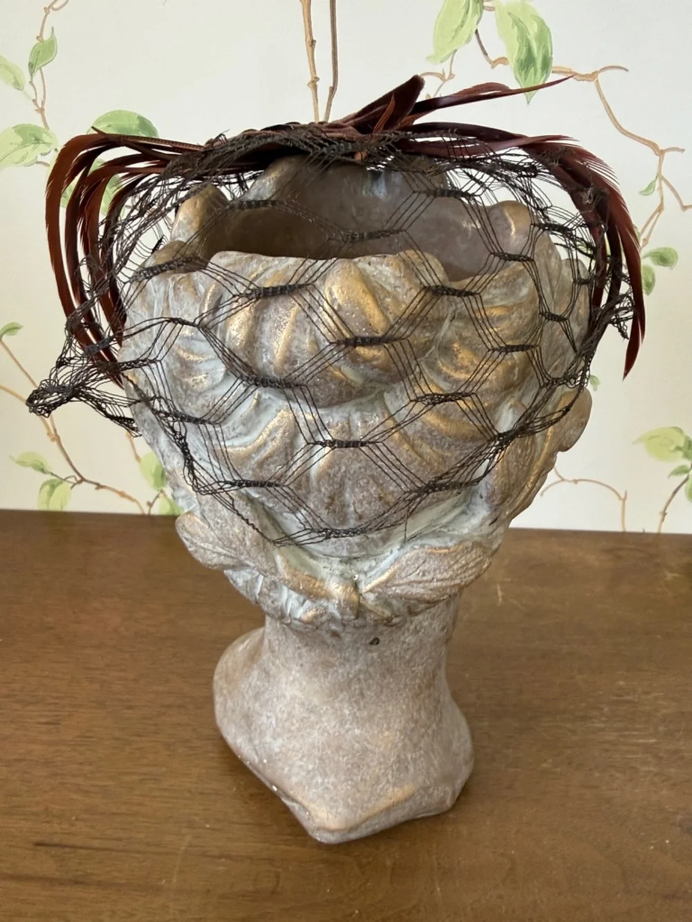 Vintage Brown Velvet Feather Flower Fascinator Hat Headpiece - Picture 9 of 11